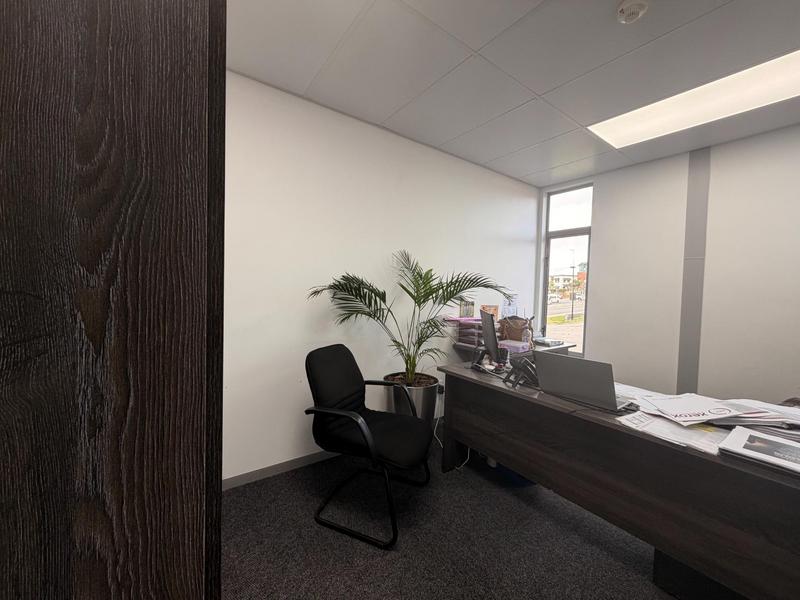 To Let Commercial Property for Rent in Fairview Eastern Cape